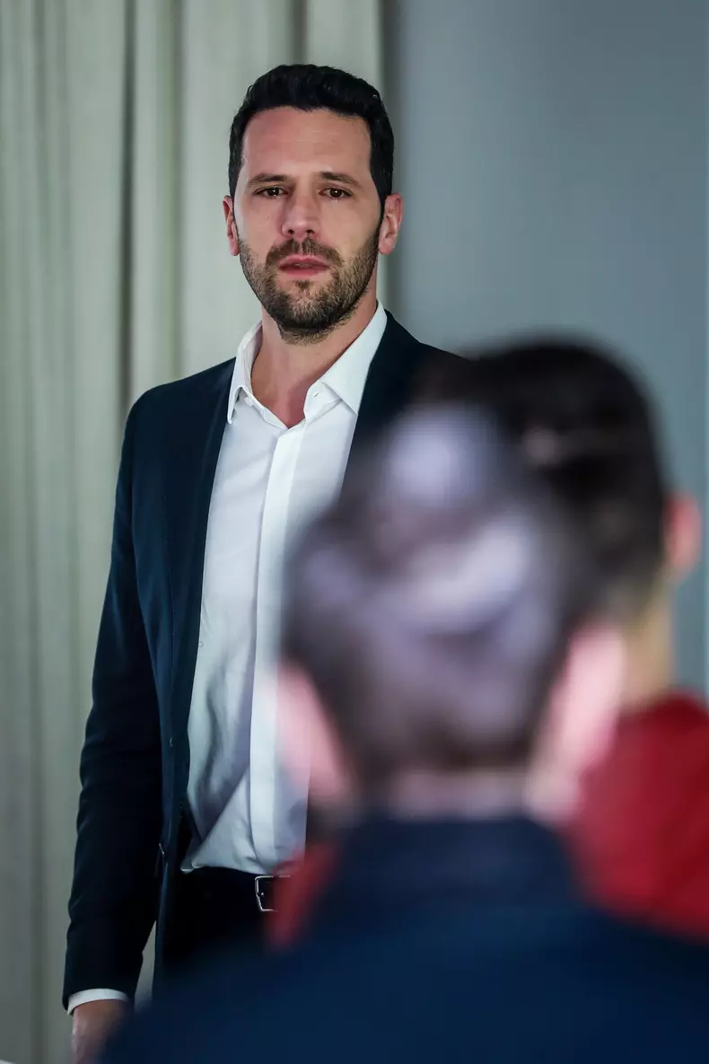 Exclusivitate-episoade-finale-VLAD-2