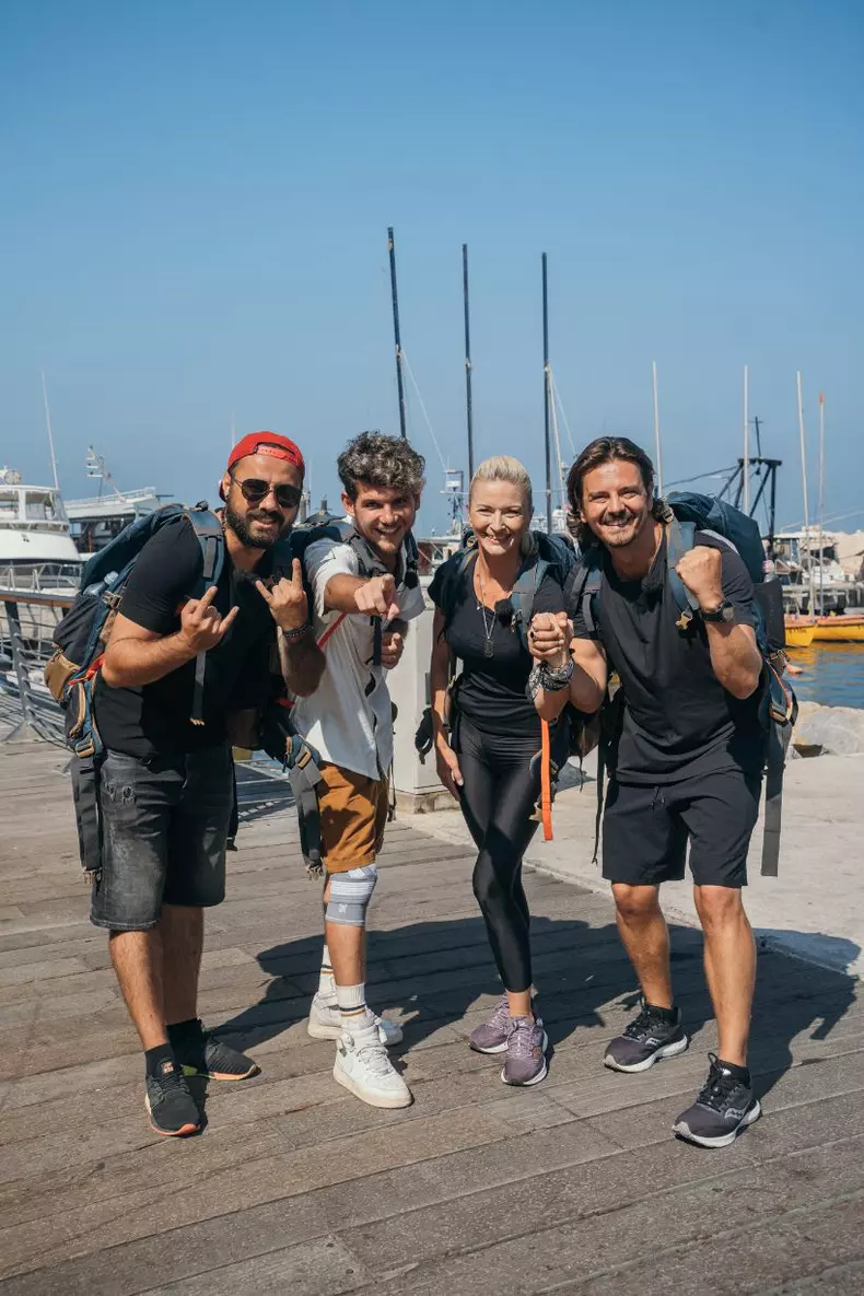 Finala-Asia-Express-S4-8