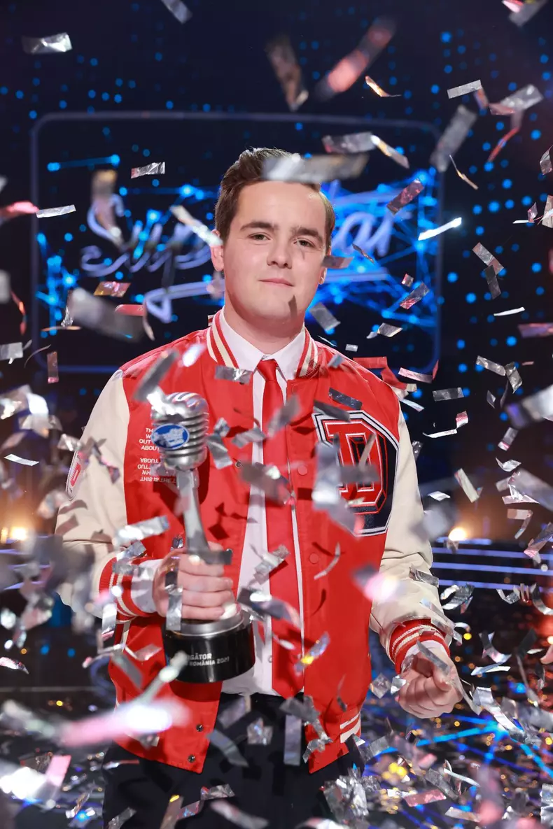 Alessandro-Mucea-castigator-SuperStar-Romania-2