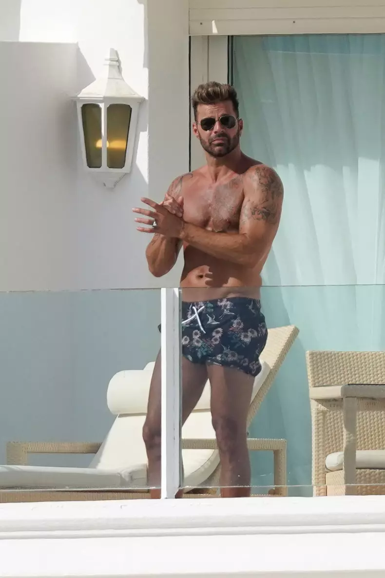 Ricky Martin, prima reacție după ce a primit un ordin de restricție. De ce este acuzat starul