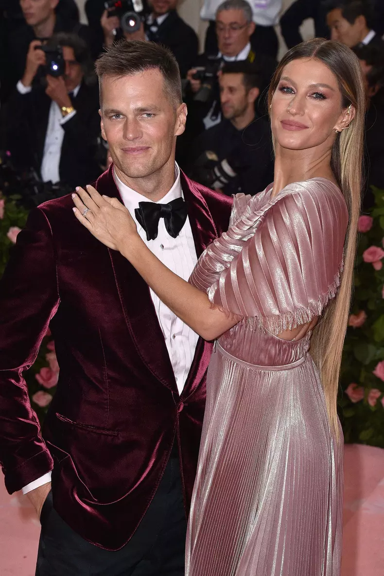 NFL Legend Brady Expected To Retire