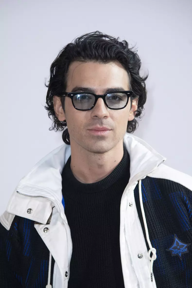 PFW Louis Vuitton Photocall