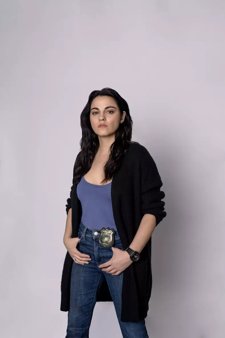 trei-vieti-serial-netflix.-primele-imagini-din-noul-proiect-al-lui-maite-perroni-11
