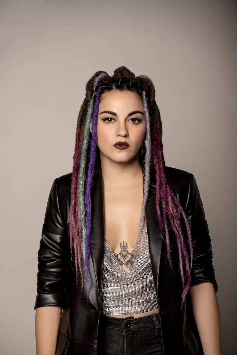 trei-vieti-serial-netflix.-primele-imagini-din-noul-proiect-al-lui-maite-perroni-9