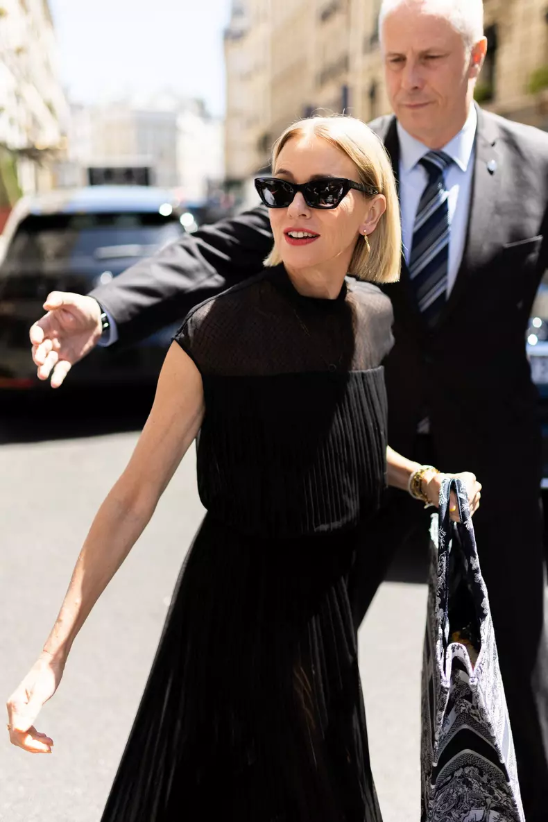 Naomi Watts a confirmat că s-a măritat. Cine este alesul inimii sale și ce rochie a purtat mireasa