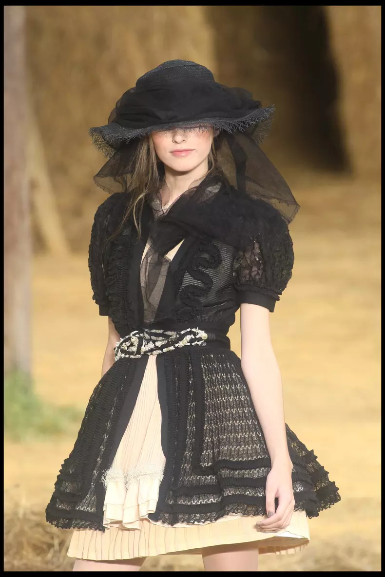 Chanel__17__01.jpg