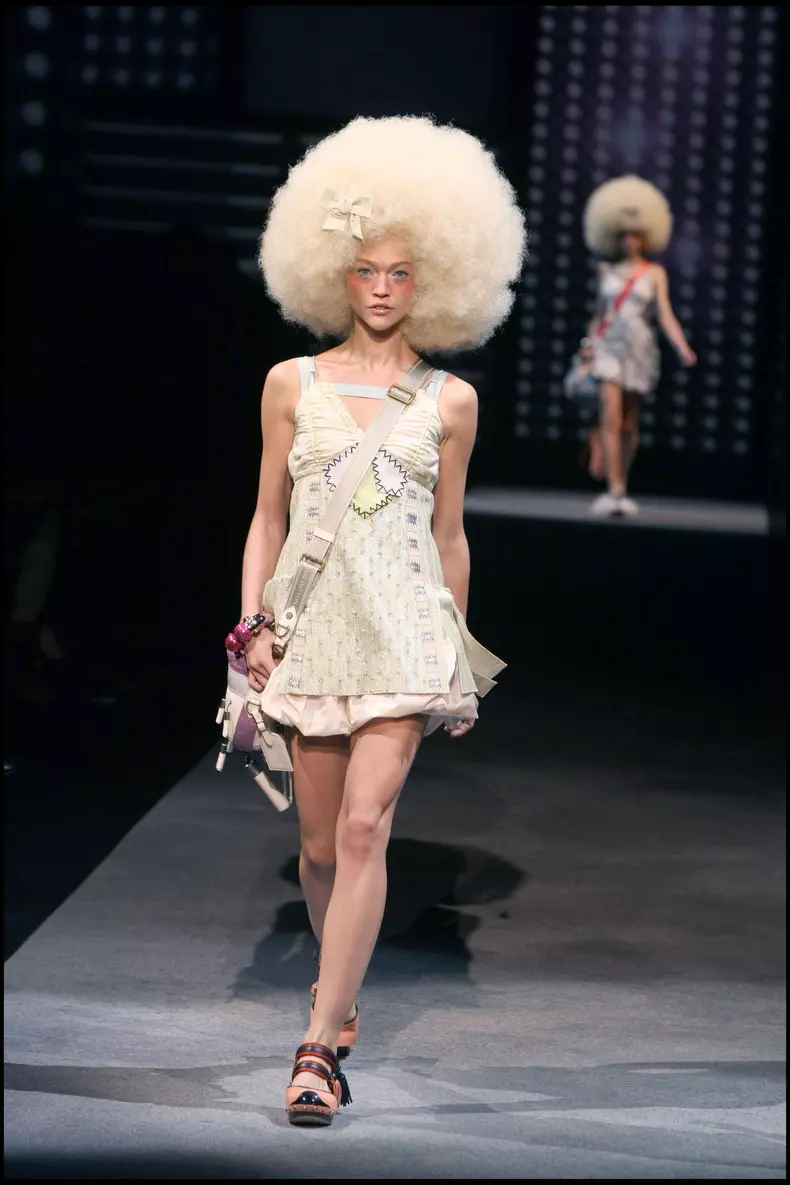 Louis_Vuitton_2010__12_.jpg