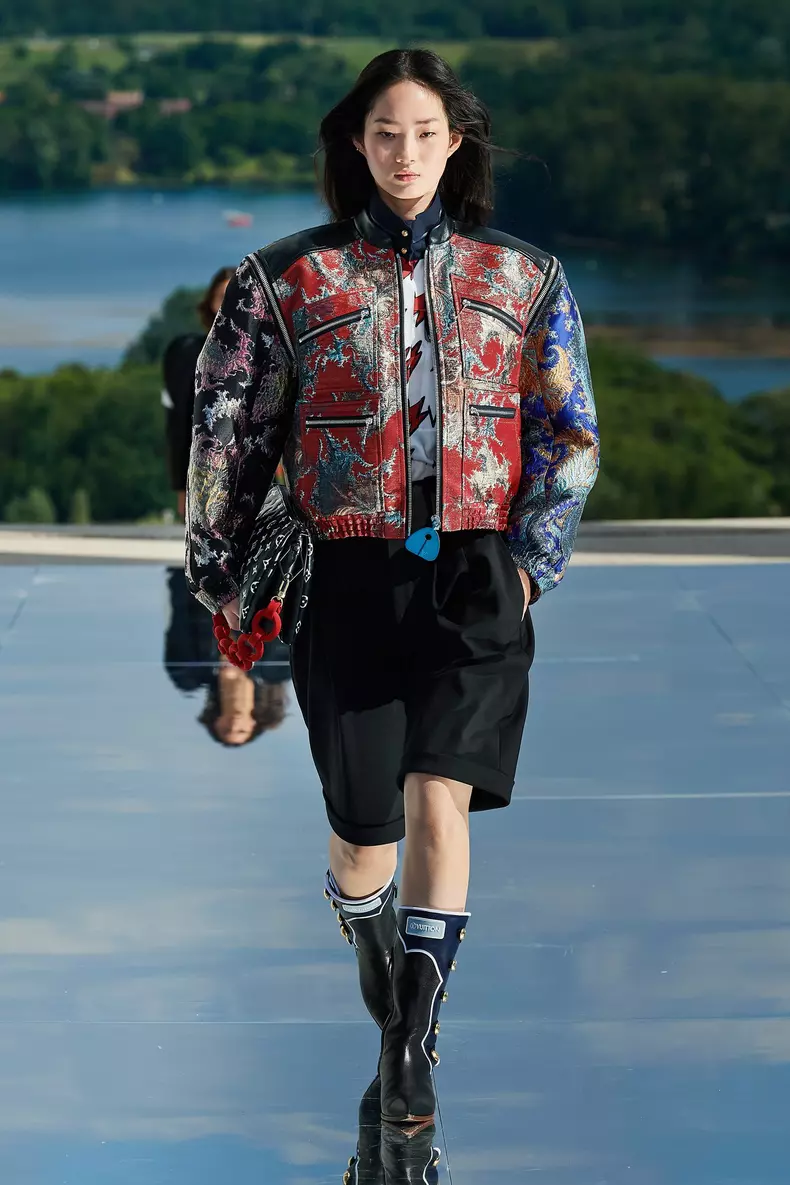 Louis Vuitton Paris Resort 2022
