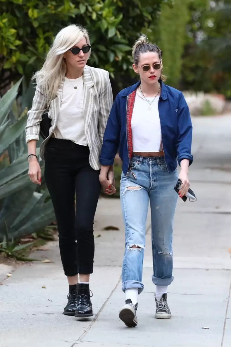 *EXCLUSIVE* Kristen Stewart holds hands with her girlfriend Dylan Meyer