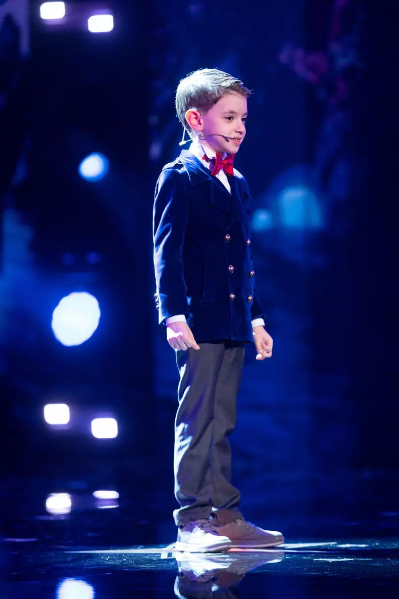 rares-prisacariu-castigator-romanii-au-talent-4