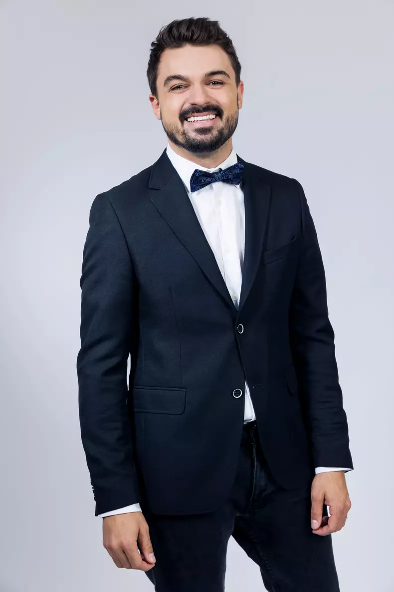bogdan-ciudoiu-prezentatorul-vorbeste-lumea-vacanta-cu-masina-2