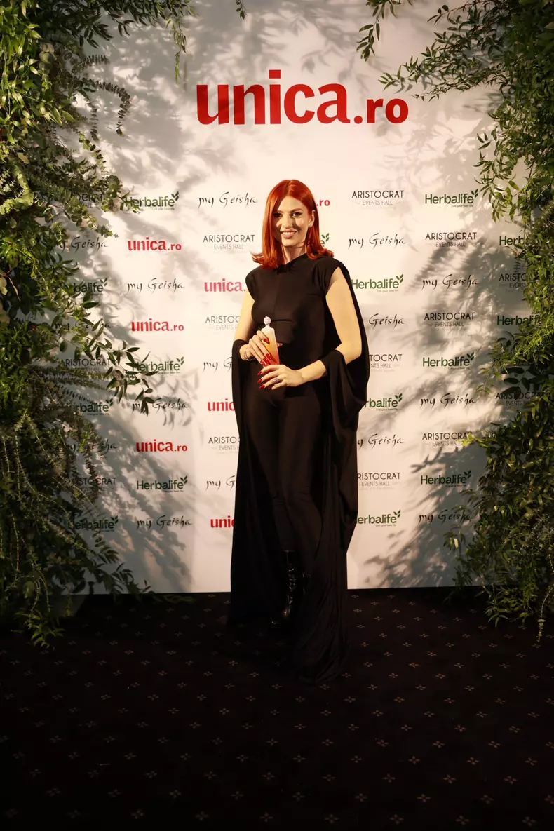 Lidia Buble, câștigătoarea Natural Beauty Award, la Premiile Unica.ro 2024