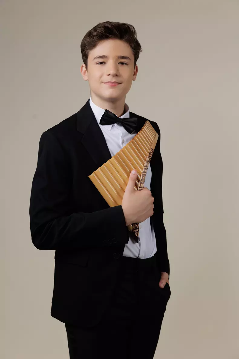 cristian-ciausu-castigatorul-romanii-au-talent-4