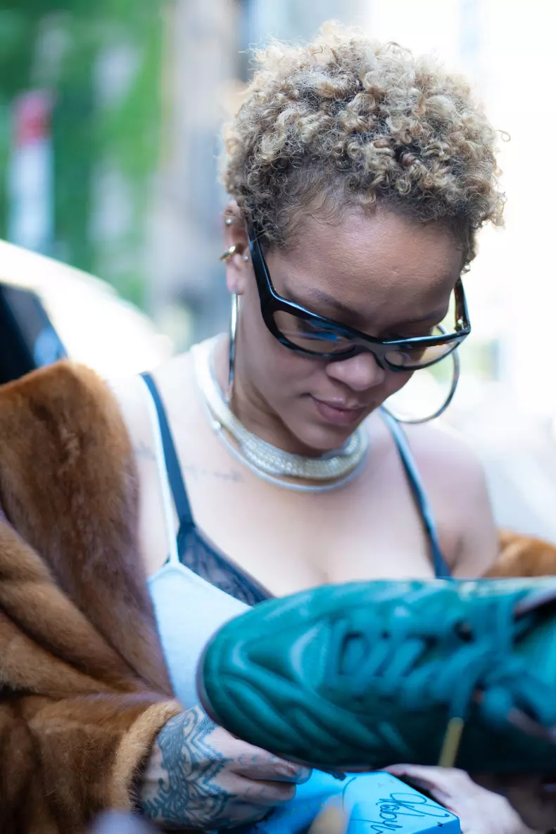 Rihanna păr natural New York 9 iunie 2024
