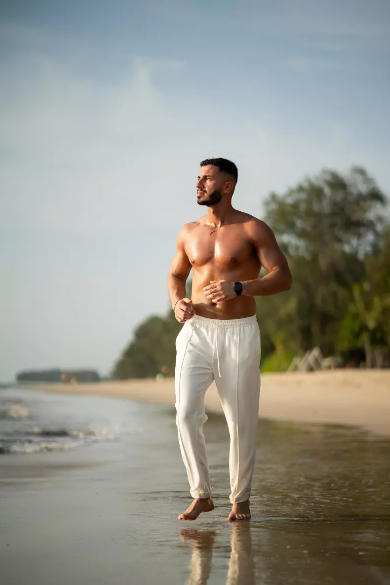 Alin Simoiu9