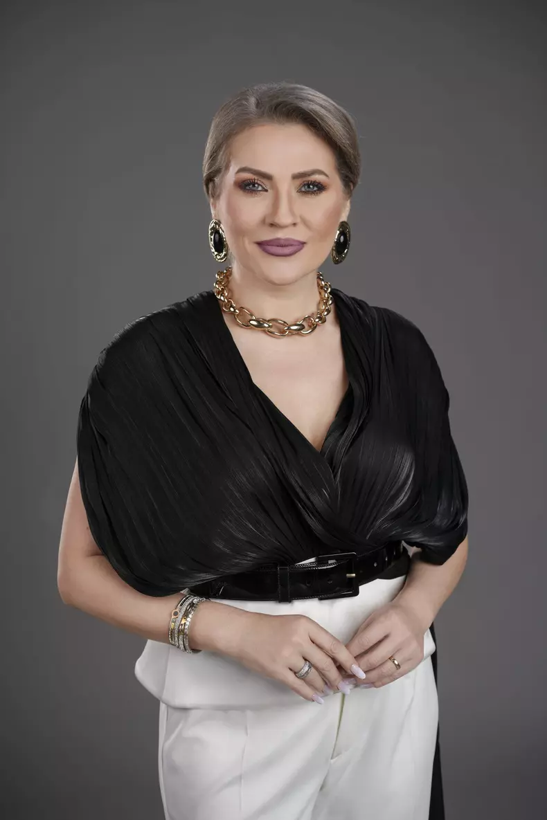 Mirela Vaida se întoarce la „Acces Direct” după ce emisiunea „În direct cu România” a fost scoasă din grilă Antena 1