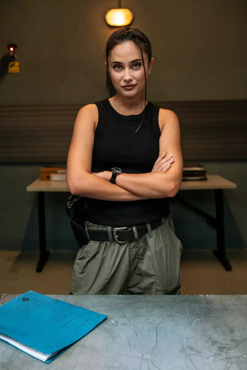 Oana Cârmaciu - Băieți Buni pe viață