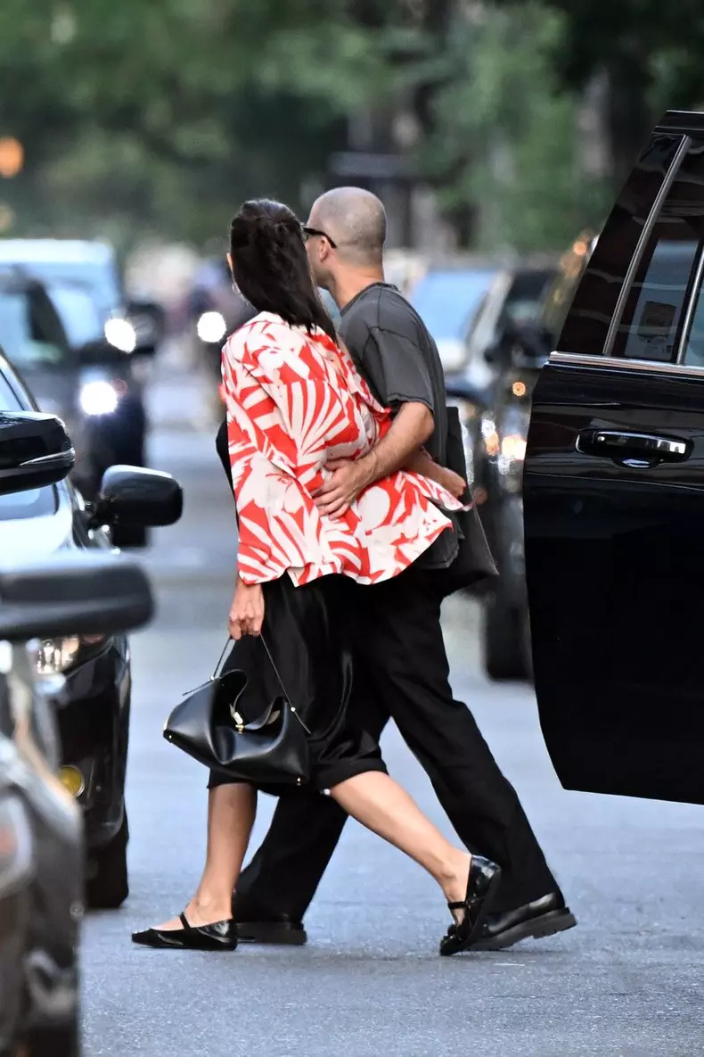EXCLUSIVE Katie Holmes And Jason Bard Yarmosky Confirm Dating Rumours As They Cozy Up In New York City