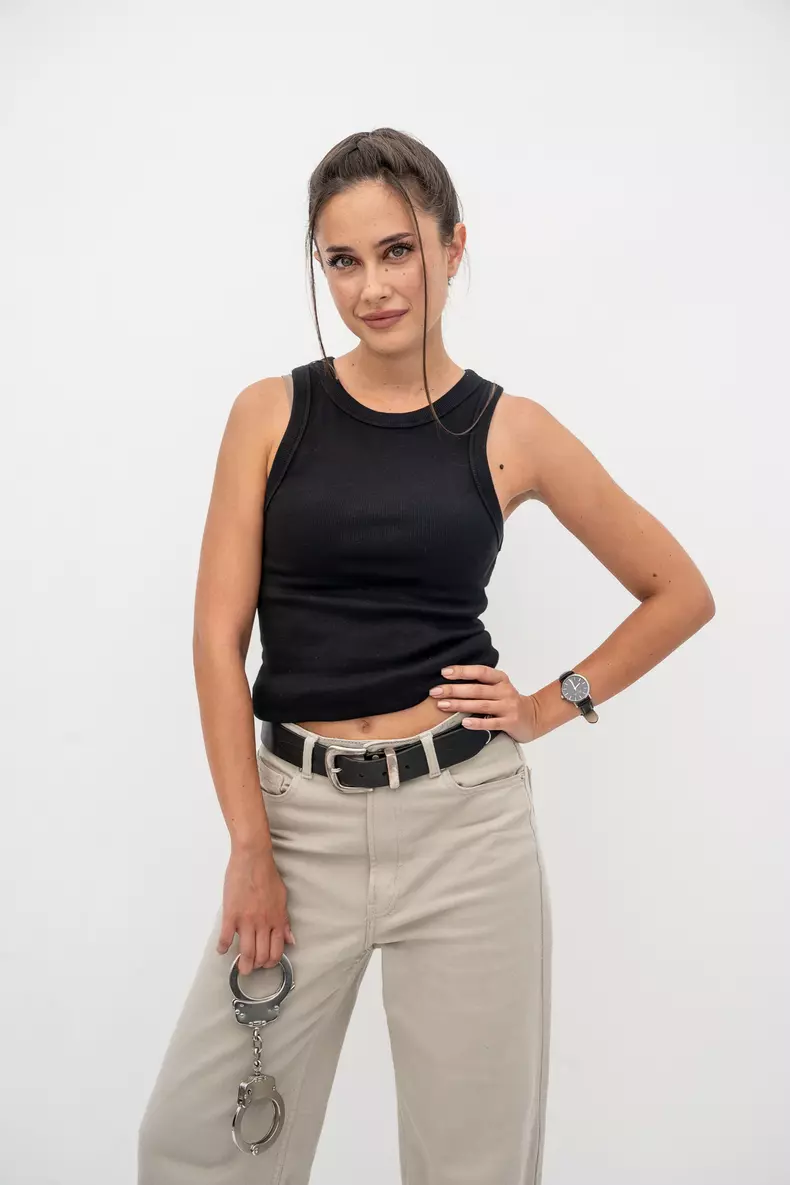Oana Cârmaciu - Ana