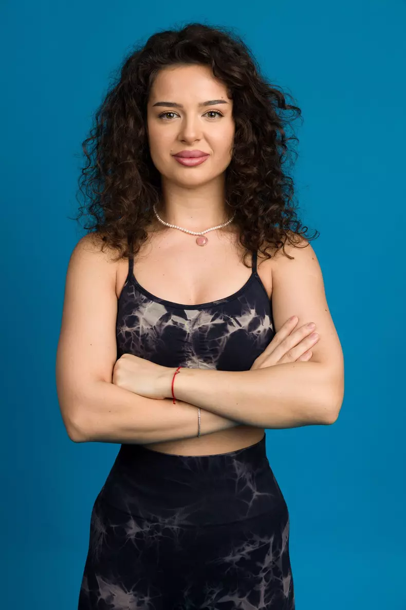 Oana Ciocan - RĂZBOINICI