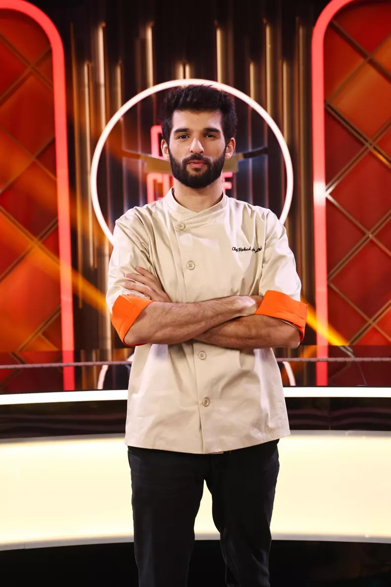 Echipa-chef-Richard-Abou-Zaki-chefi-la-cutite-2025-sezonul-15 (2)