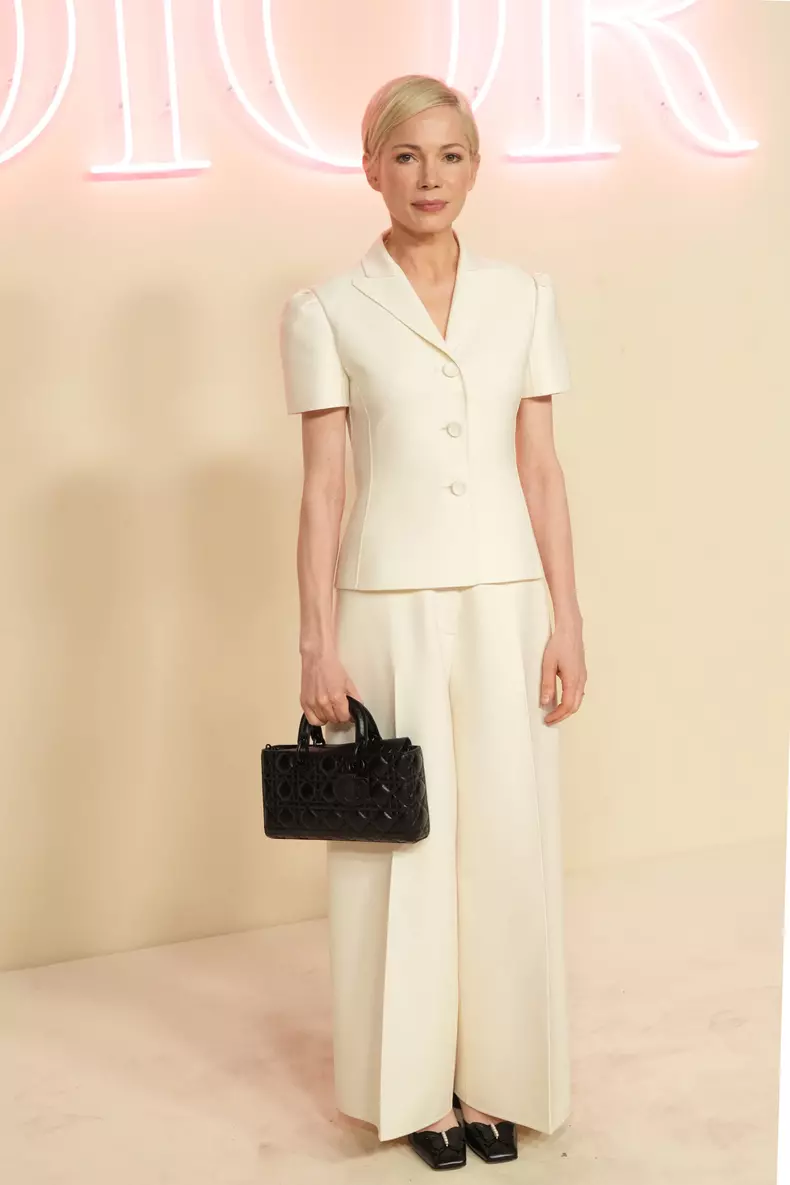 Michelle-Williams-mama-pentru-a-patra-oara