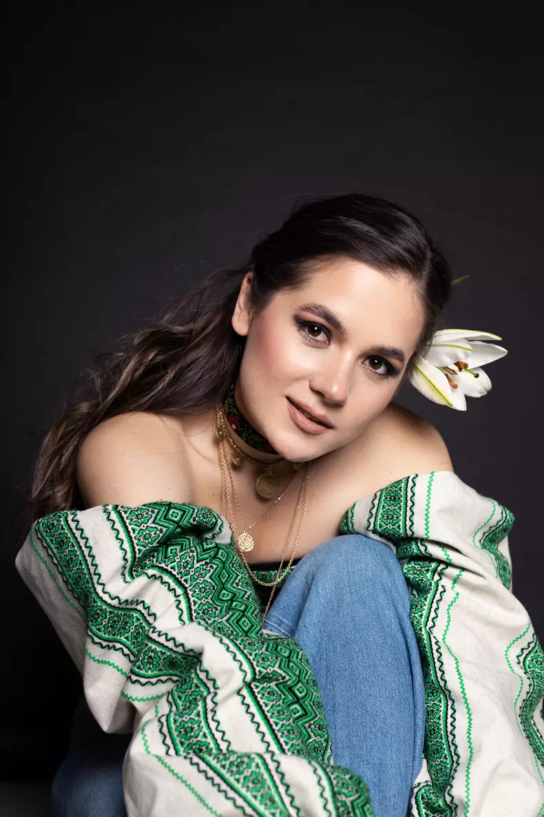 Raluca-Radu-7