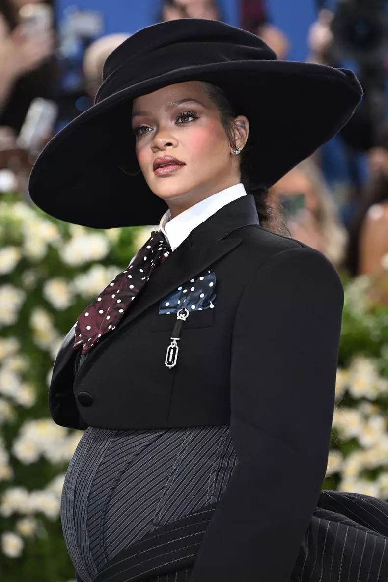 Rihanna, însărcinată pentru a treia oară 