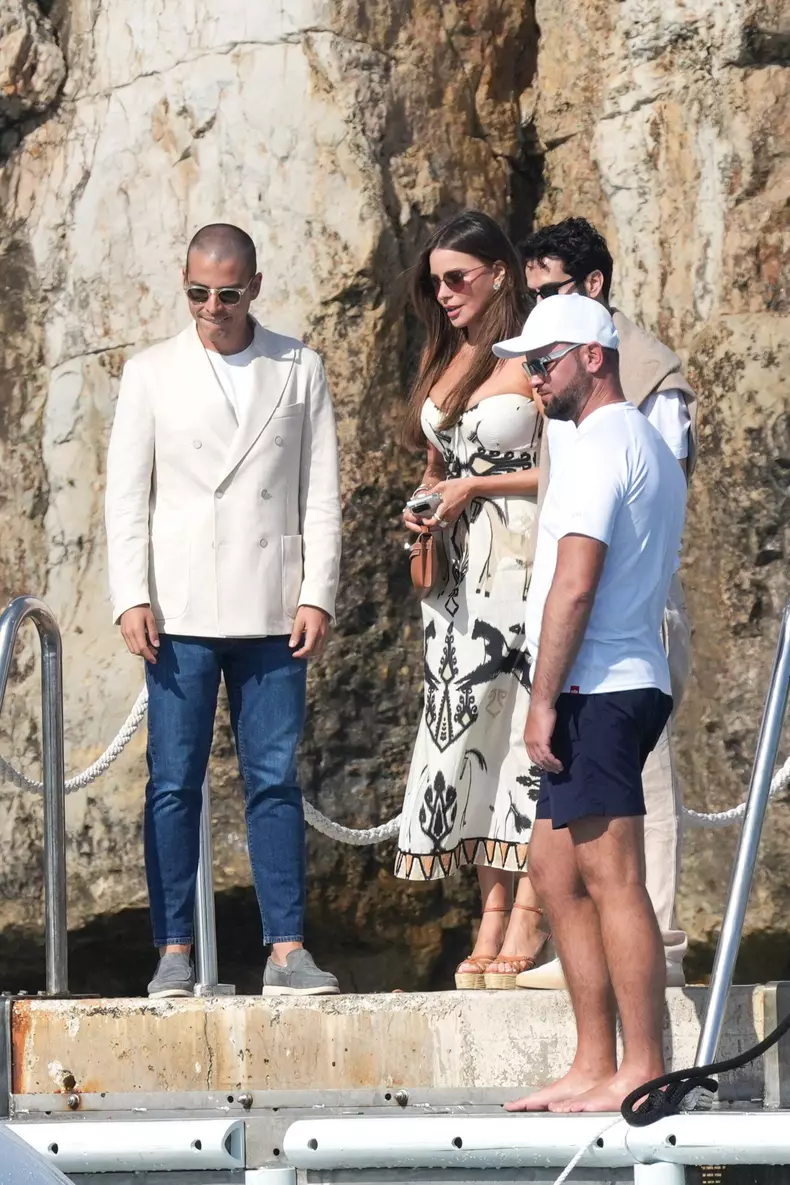 Cannes - Sofia Vergara At Eden Roc