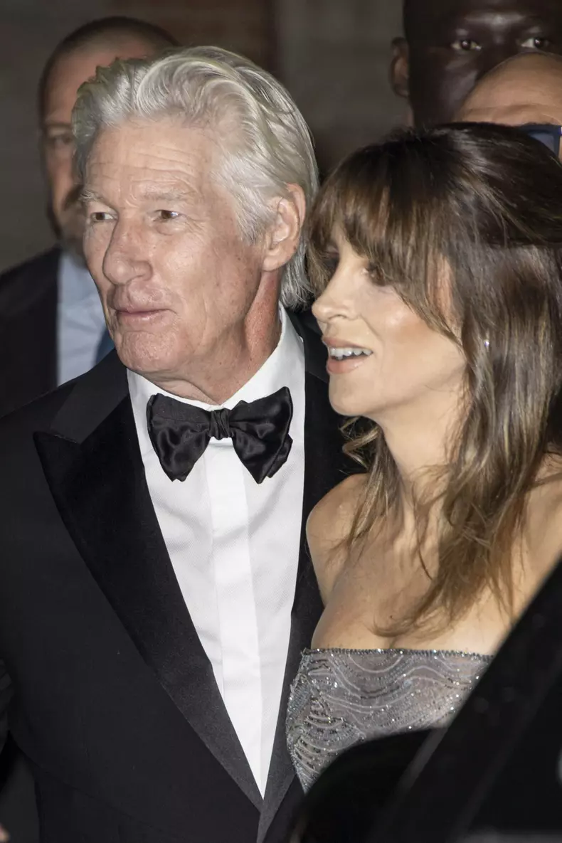 MFW Giorgio Armani arrivals MP