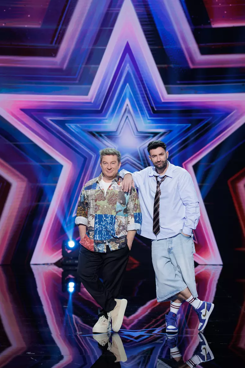Pavel Bartoș și Smiley - Românii au talent