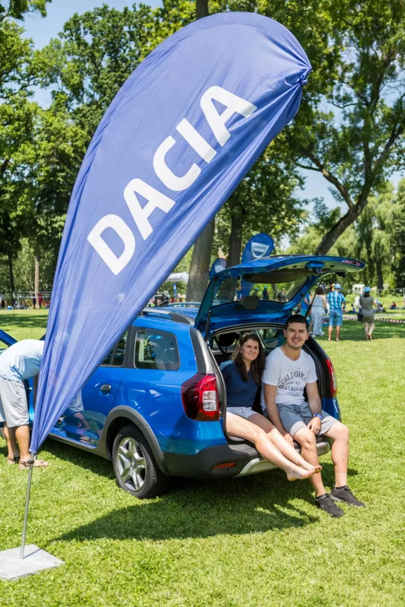 dacia11