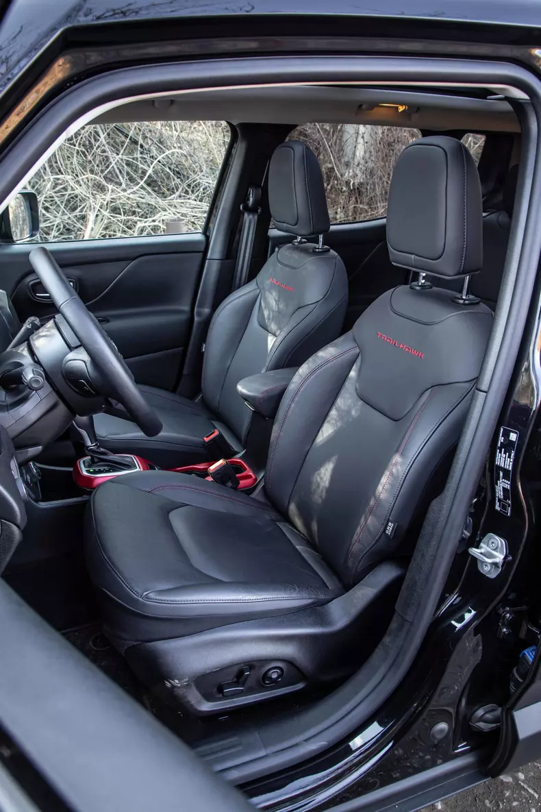 Jeep-Renegade-PHEV-34