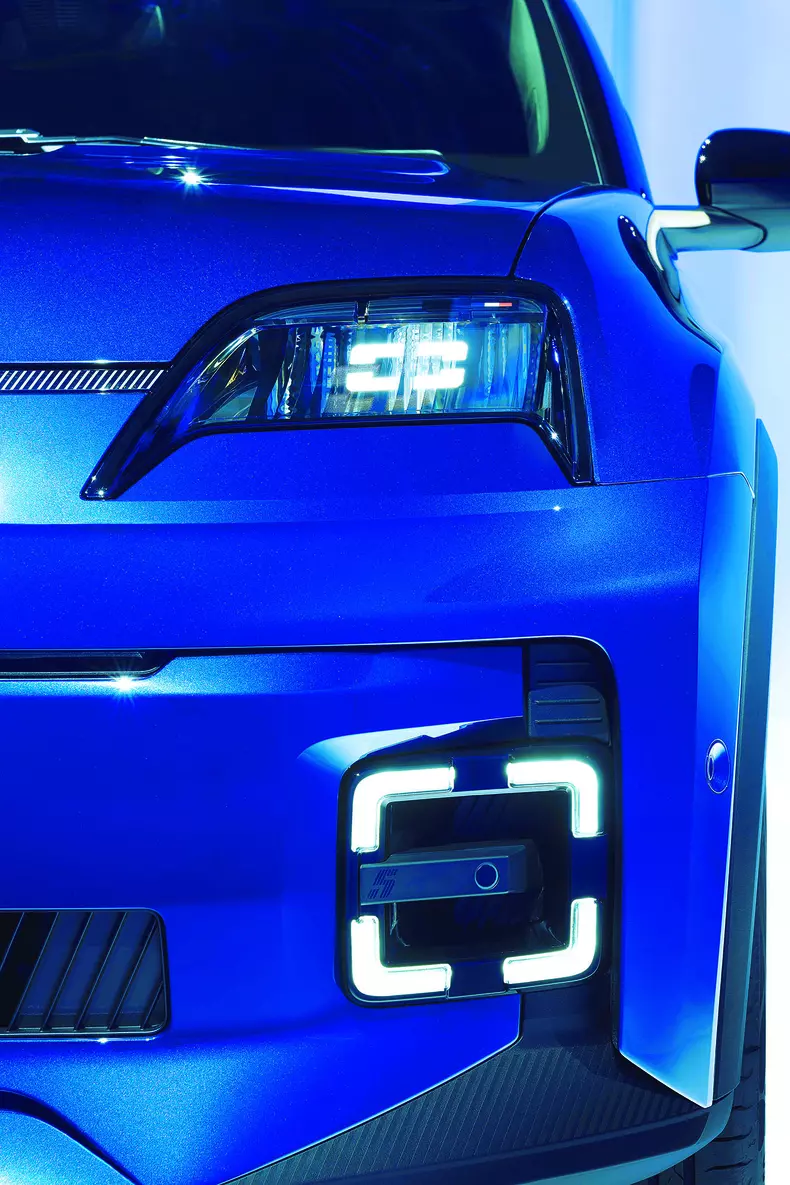 Renault R5 – Iconic Bleue