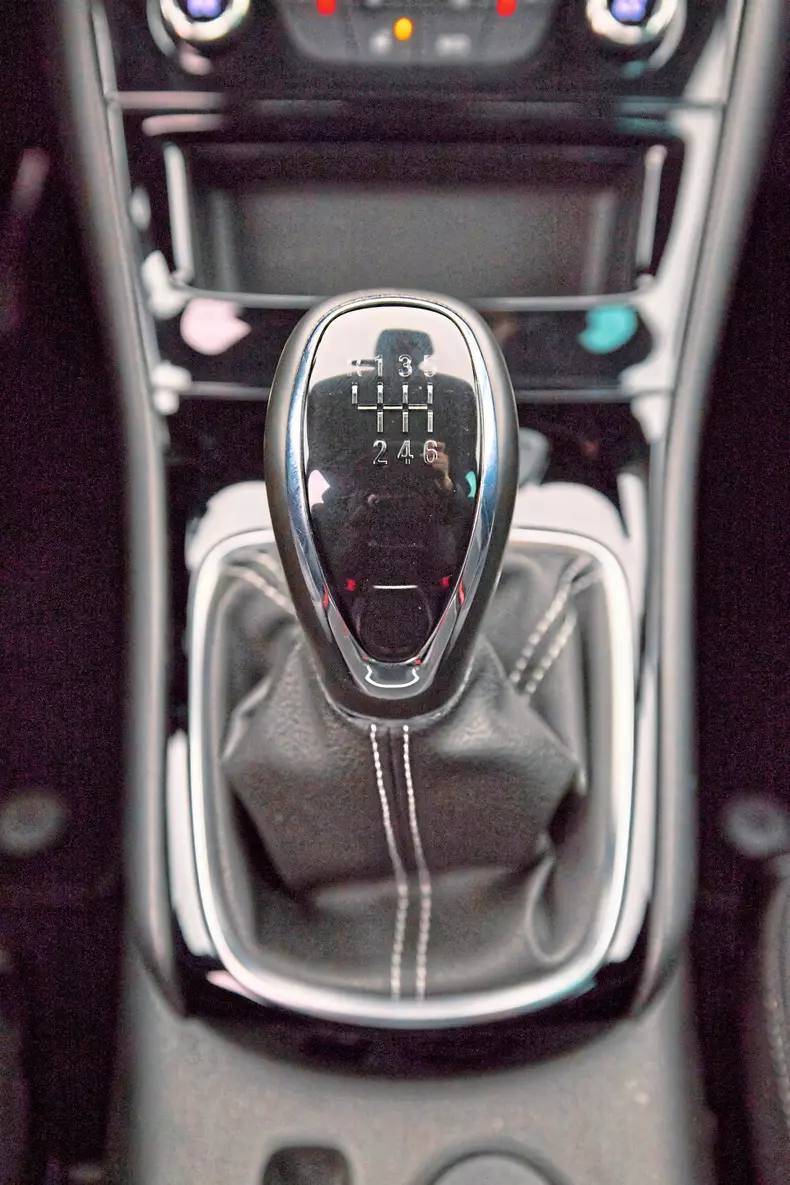 Opel Astra Combi SH 010