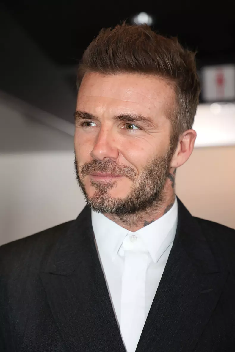 Cum arată bărbatul care a cheltuit aproape 37.000 de euro ca să arate ca David Beckham