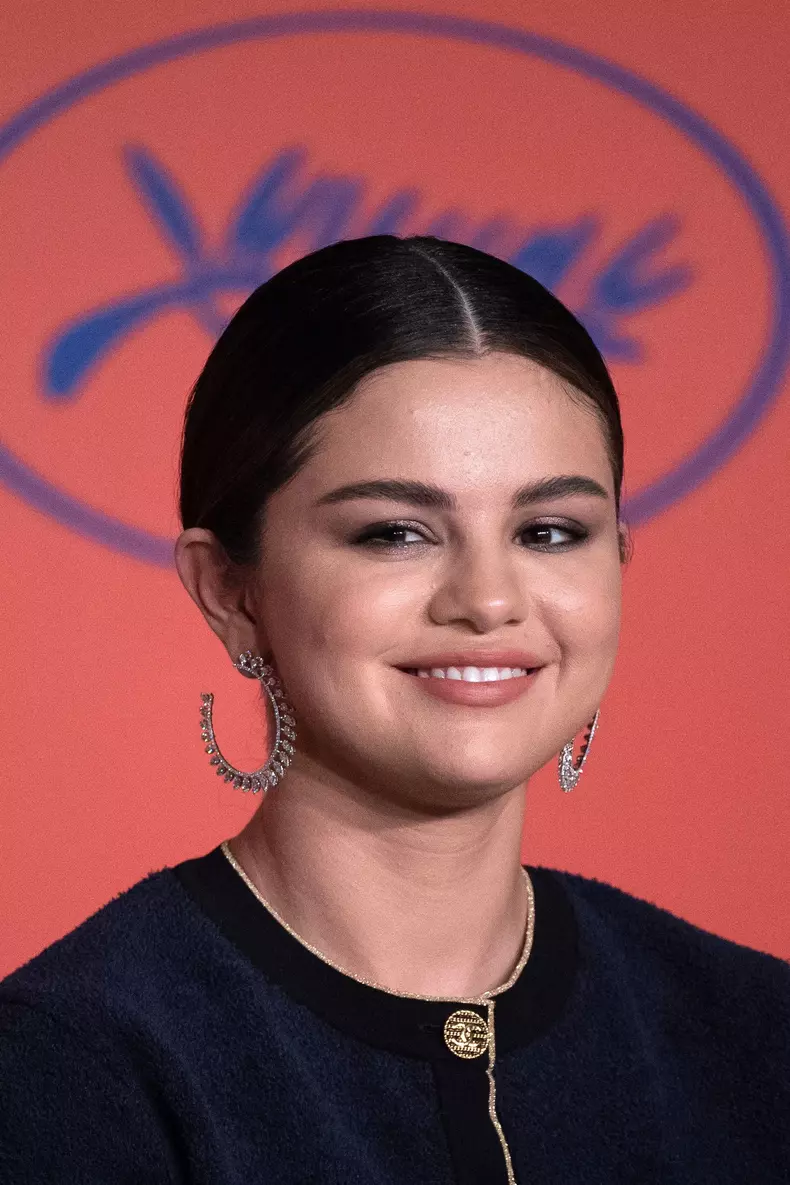 Selena Gomez s-a îngrășat