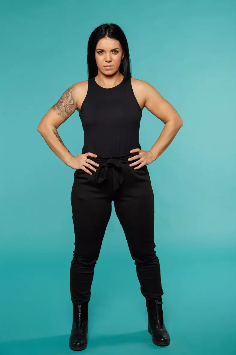 Adriana Popescu_Survivor Romania