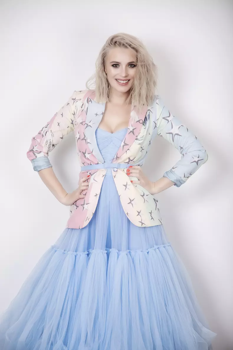 Diana Dumitrescu_.4