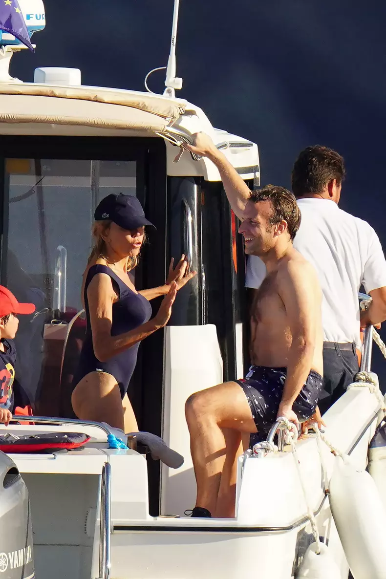 Emmanuel și Brigitte Macron