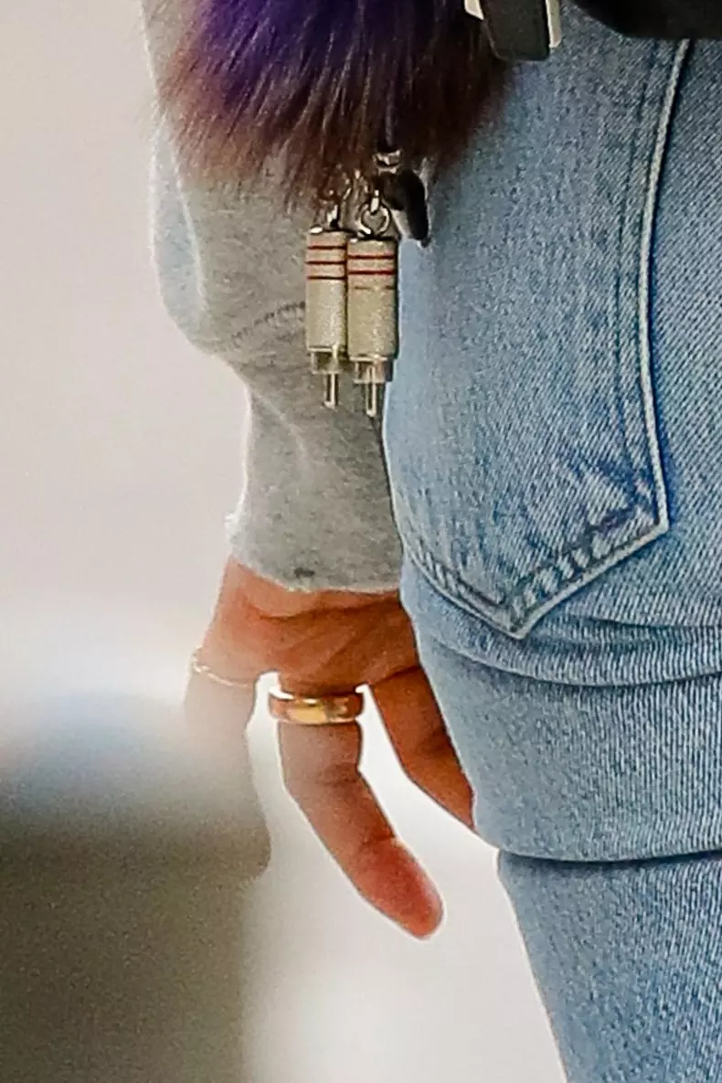 EXCLUSIVE: NO WEB UNTIL WEDNESDAY, NOVEMBER 11TH 11:30AM PST--Scarlett Johansson Flashes Her Wedding Ring While Taking A Solo Stroll In The Nice Weather In NYC