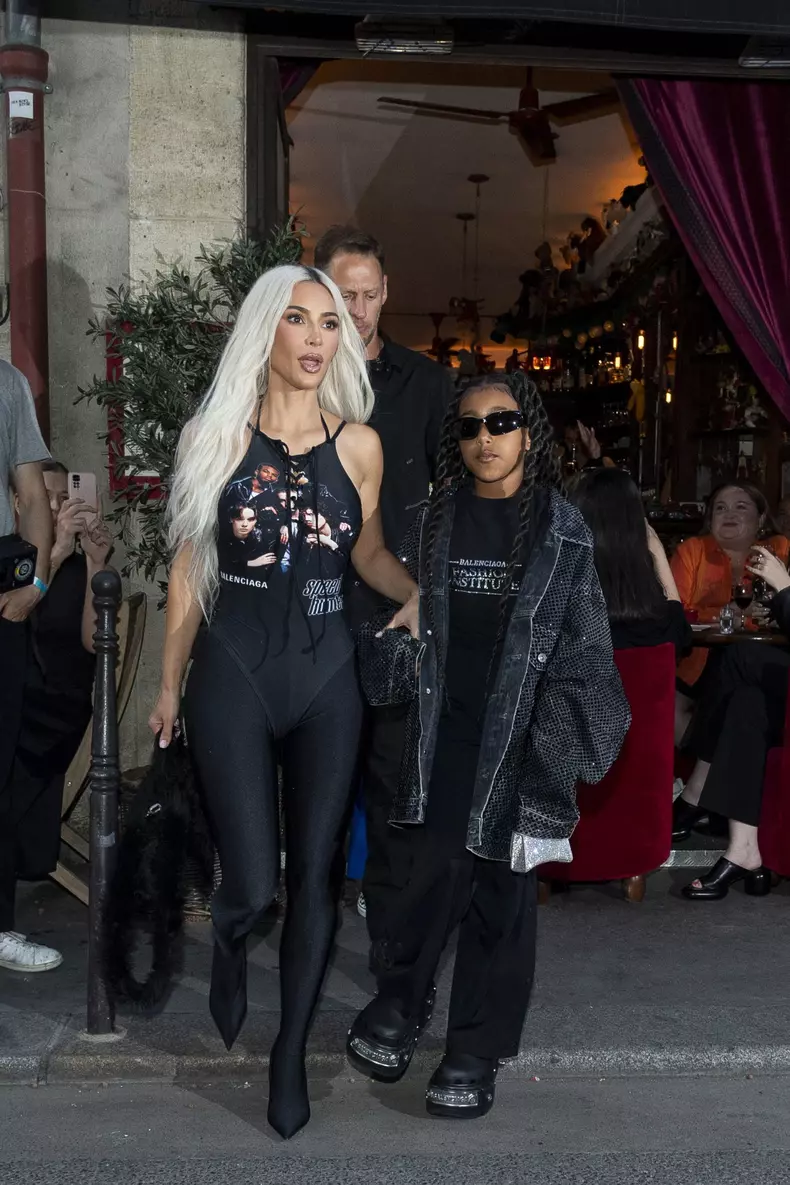 Kim-Kardashian-si-North-West-4