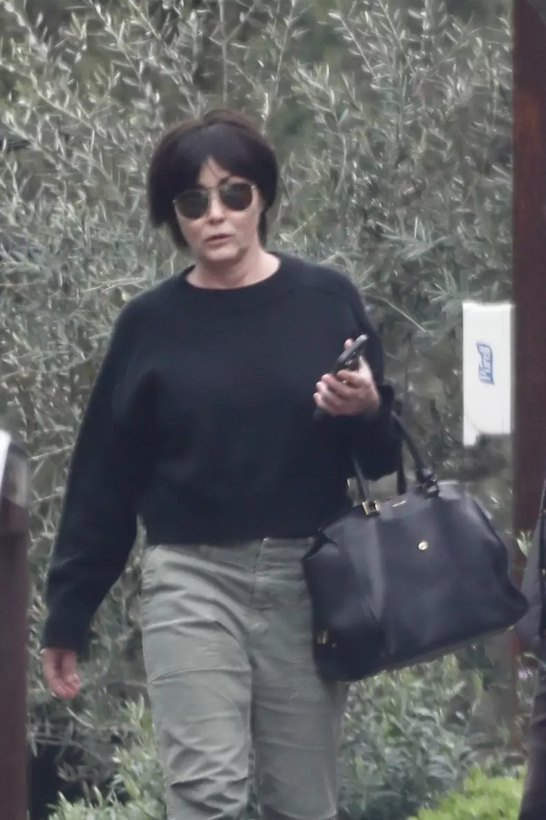 *EXCLUSIVE* Shannen Doherty enjoys a solo shopping trip in Malibu