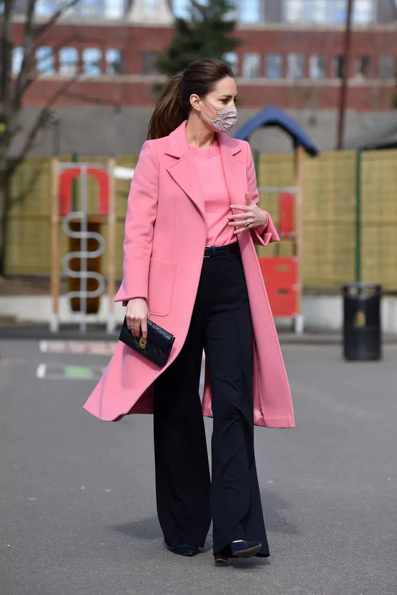 Duke and Duchess of Cambridge school visit