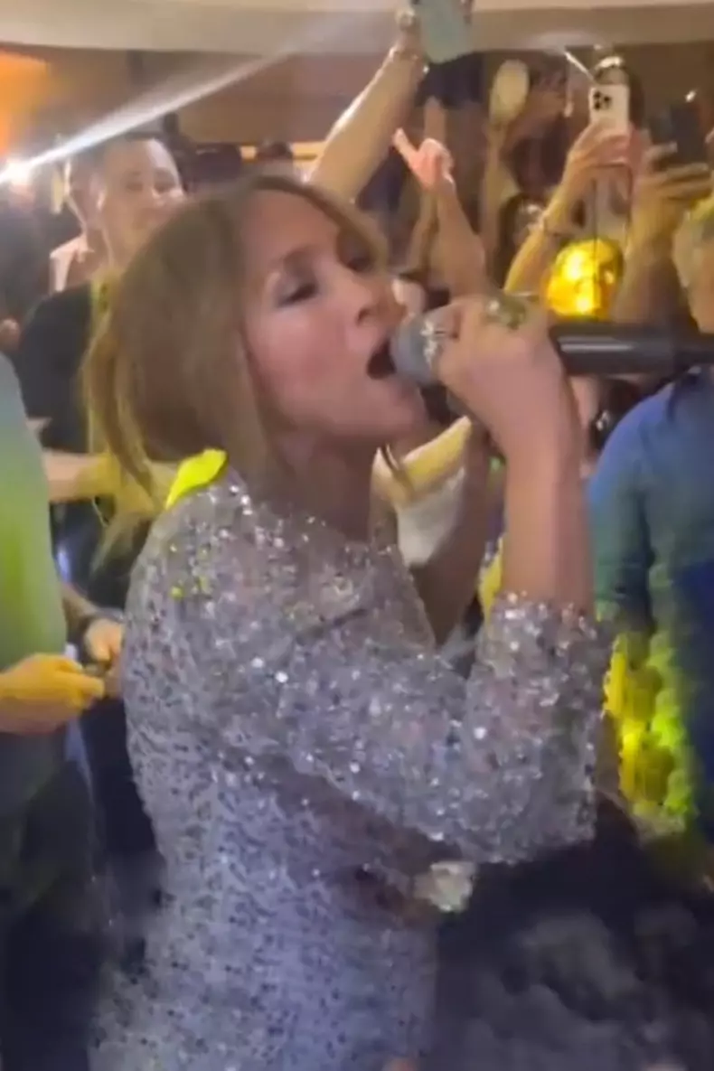 The American Actress Jennifer Lopez looks glamorous as she performs a few hit songs from her successful career in front of an excitable crowd at the Anema e Core tavern in Capri.