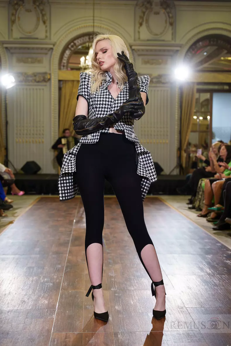 amelia-barcan-rue-des-modeles-