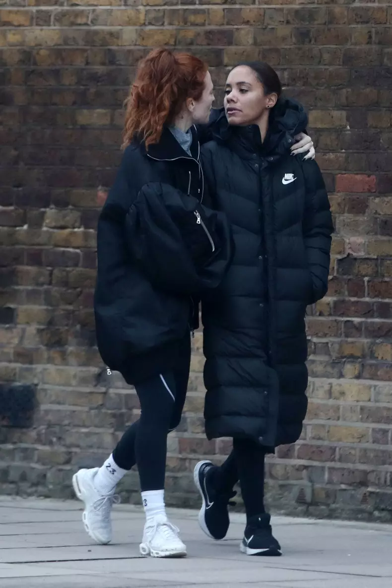 EXCLUSIVE: Singer Jess Glynne & Ex Footballer/Football Pundit Alex Scott put on a very public show of affection in Central London to confirm their relationship