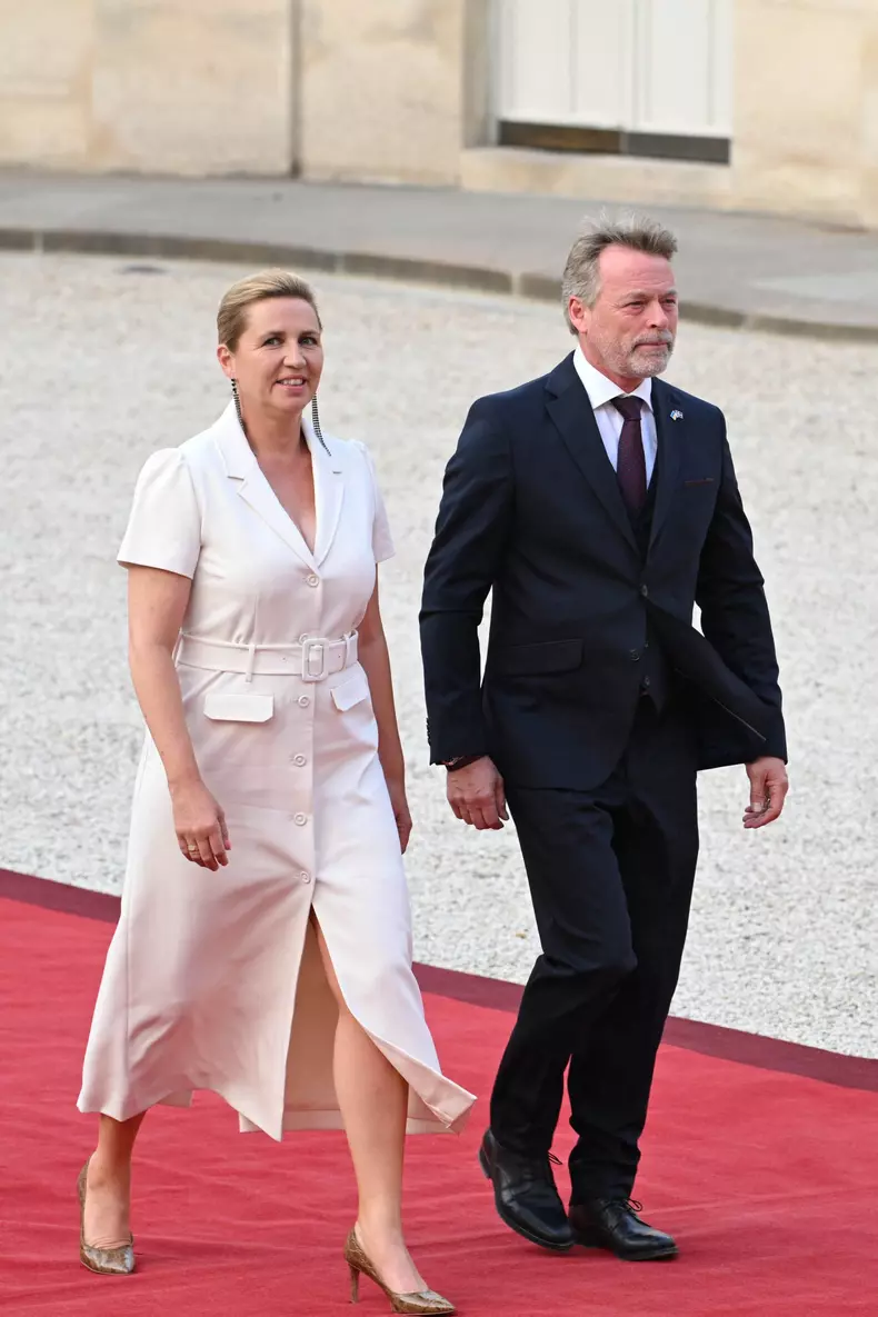 Dinner of the Coalition of the Willing to support Ukraine at Elysee - Paris
