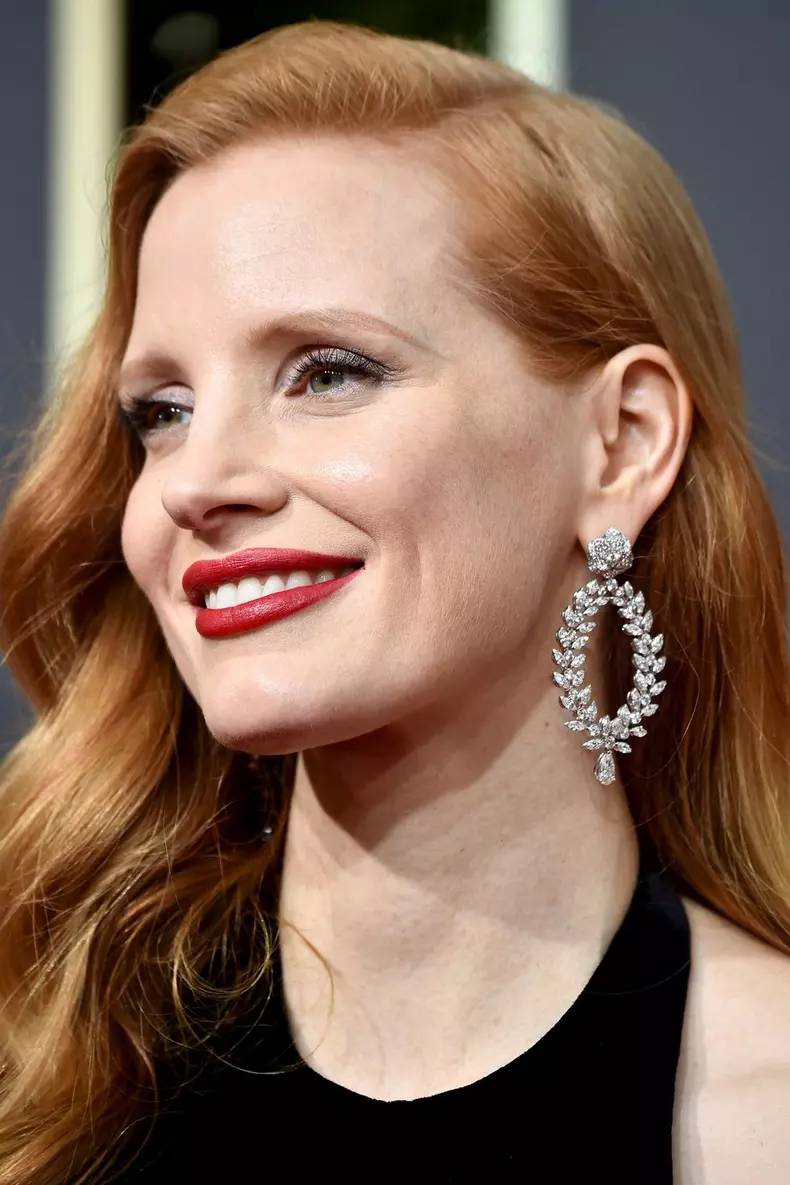 Jessica Chastain (bijuterii Piaget)