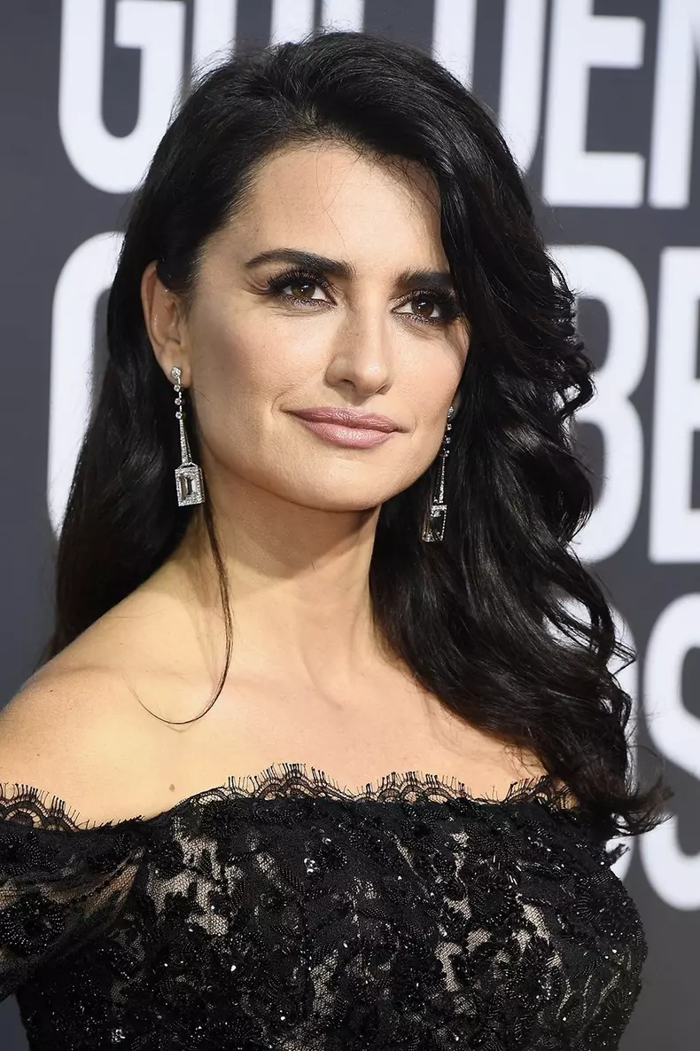 Penelope Cruz (bijuterii Atelier Swarovski)